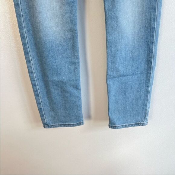 Old Navy High-Waisted Wow Rockstar Super-Skinny Jean - Size 8 Petite - Picture 4 of 12